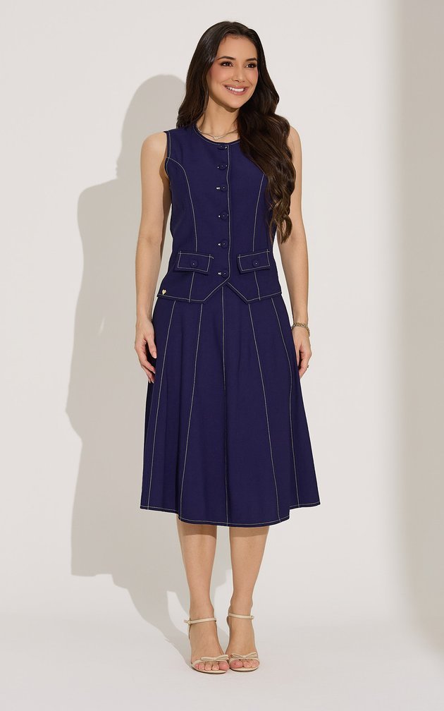 Conjunto Curto em Viscose com Botões Luara - Tata Martello